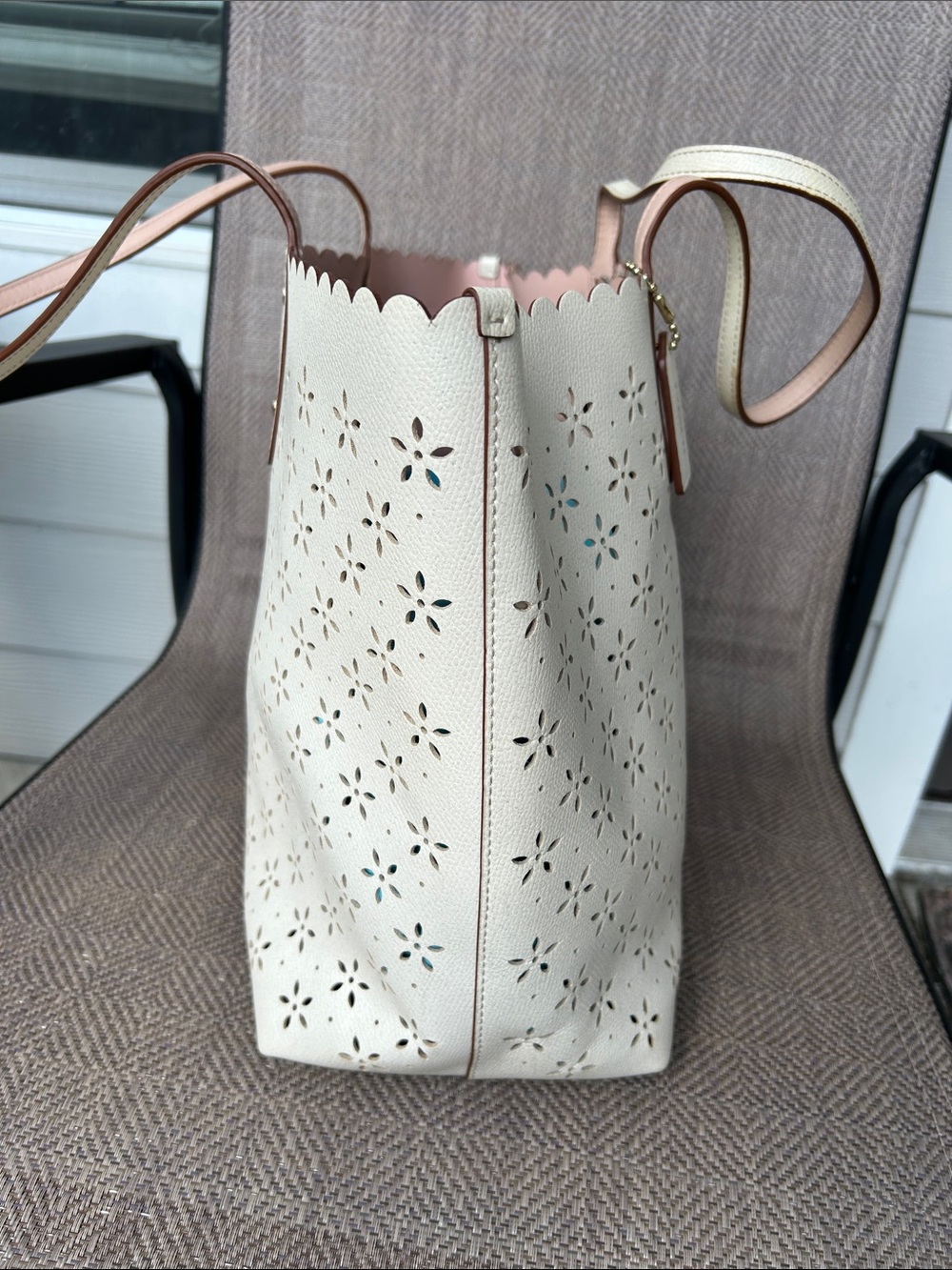 Coach Floral Laser-Cut Tote in Chalk with Blush Trim - Picture 6 of 13